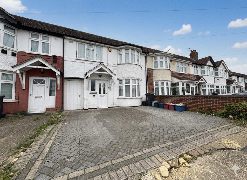 Main image of property: Ash Grove, Hounslow, TW5 9DR