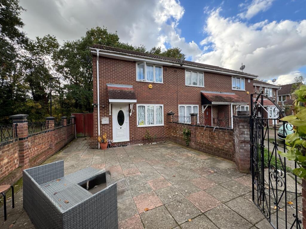 Main image of property: Wraysbury Close, Hounslow, TW4