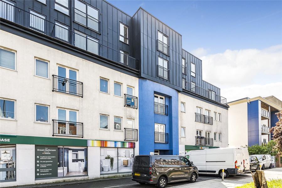 Main image of property: Walton-on-Thames, Surrey, KT12 