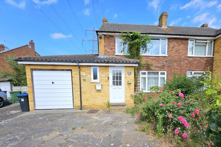 Main image of property: Byfleet, Surrey, KT14