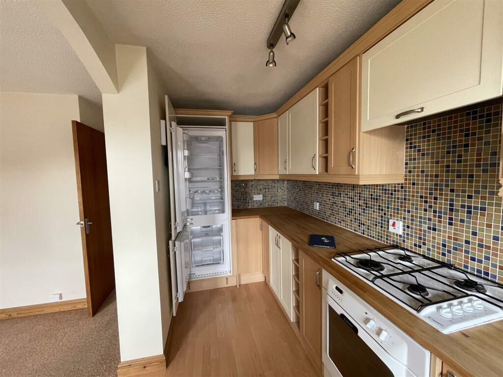 Additional property image - Appletree Court, Worle, Weston-Super-Mare
