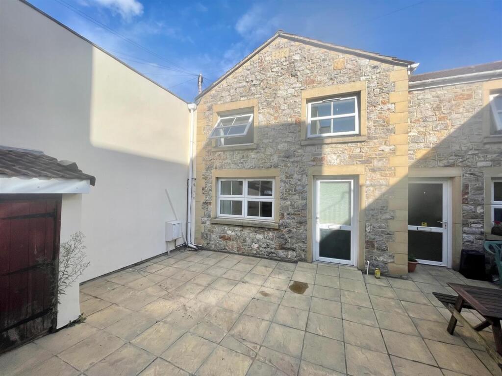 Main image of property: Orchard Place, Town Centre