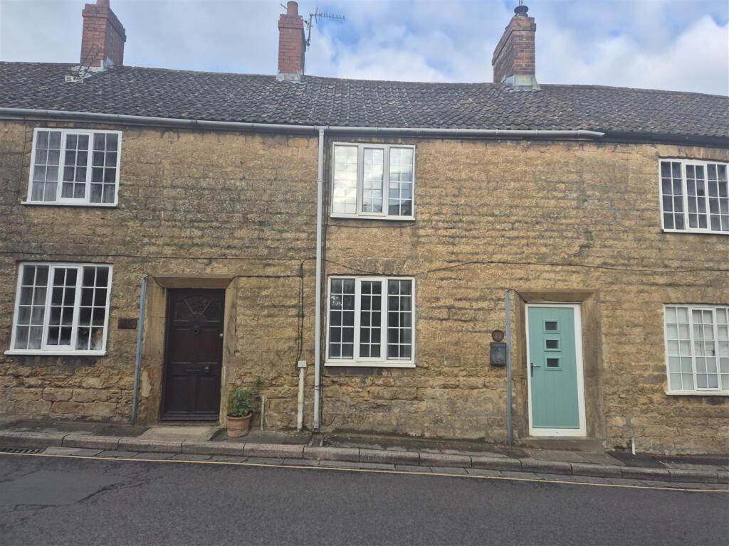 Main image of property: Hermitage Street, Crewkerne, Somerset