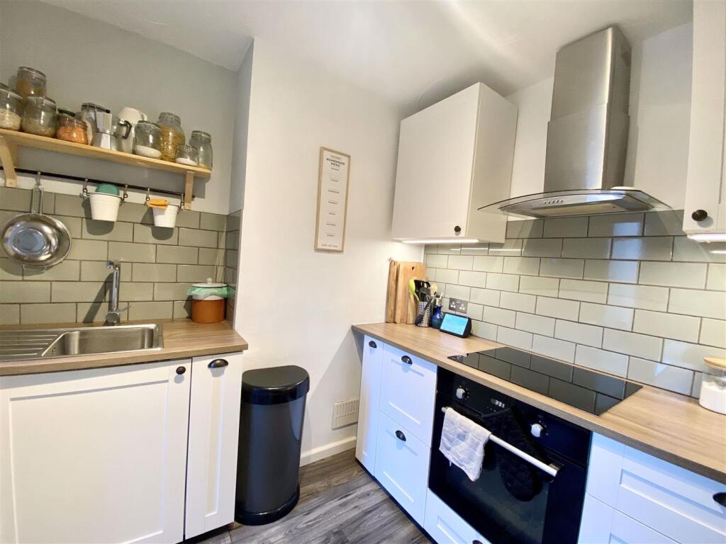 Additional property image - Strode Road, Clevedon