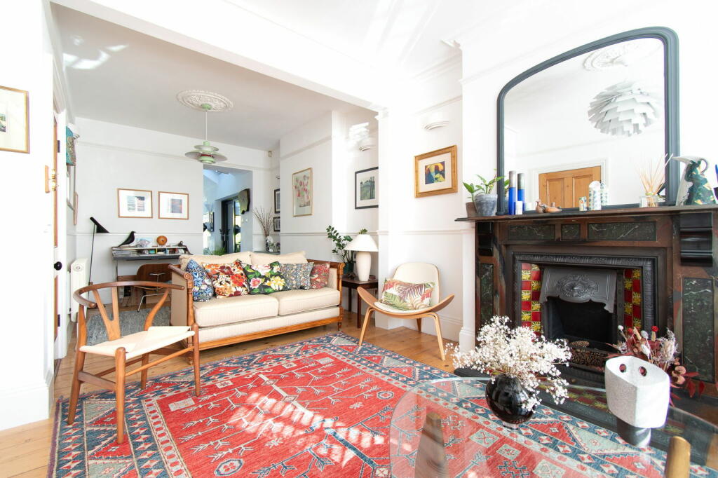 Additional property image - Pretoria Road, Cambridge, CB4 1HE