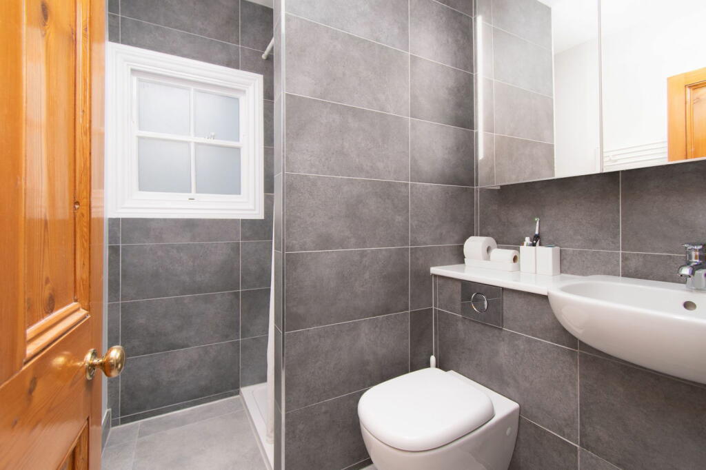 Additional property image - Pretoria Road, Cambridge, CB4 1HE