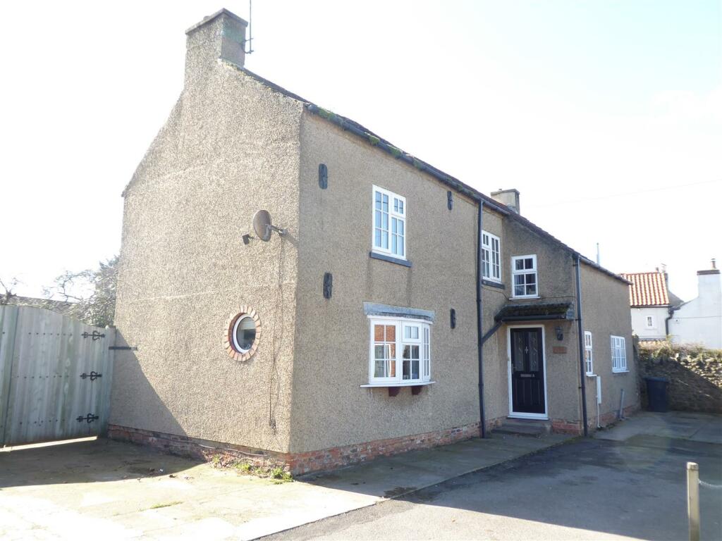 3 bedroom detached house for sale in Morton On Swale, Northallerton, DL7