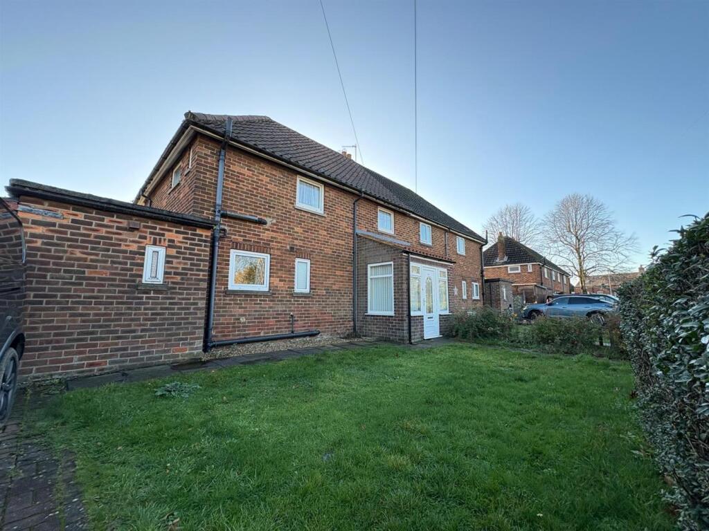 Main image of property: 54 Bullamoor Road, Northallerton