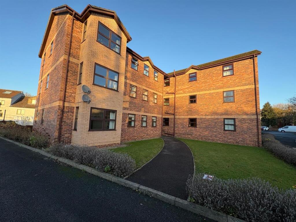 Main image of property: 2 Kilnwick Court, Mill Lane, Northallerton