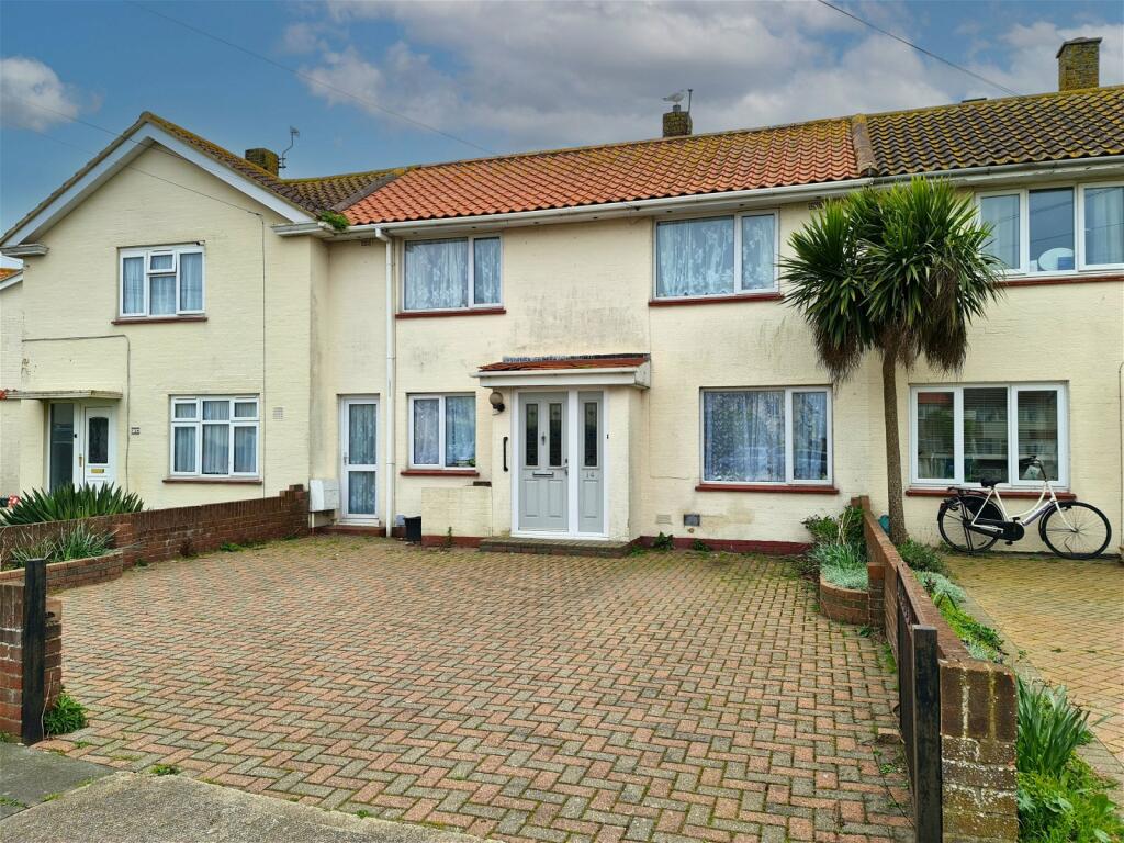 3 bedroom terraced house for sale in Canute Road, Sandown, Deal, CT14