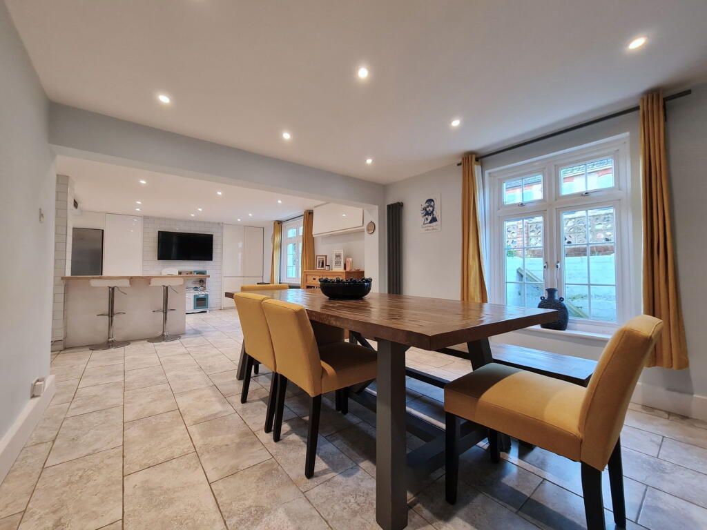 Additional property image - Sandwich Road, Eythorne, Kent