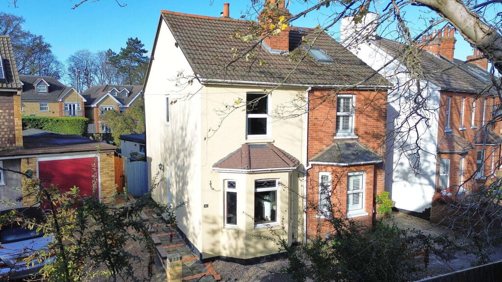 Main image of property: Ship Alley, Farnborough, GU14 8BQ