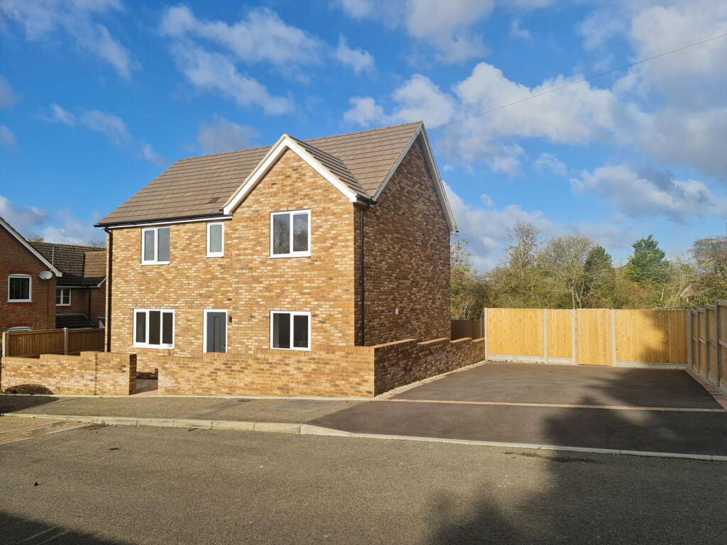 Main image of property: Nursery Mews, Sun Valley Way, Eythorne, Dover, Kent, CT15 4FG