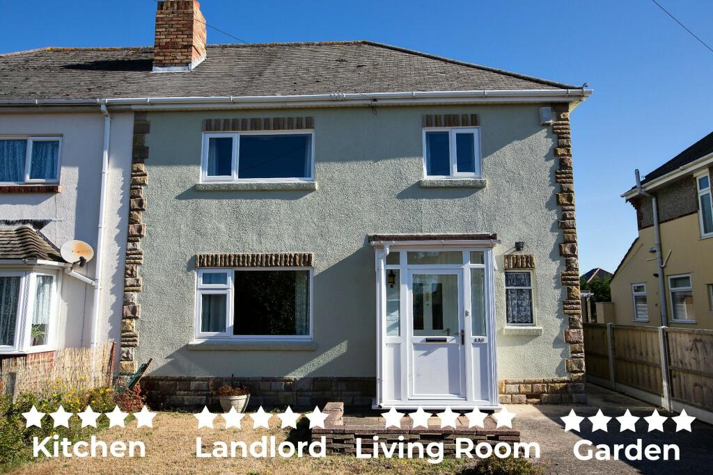 Main image of property: Student house on Mossley Avenue