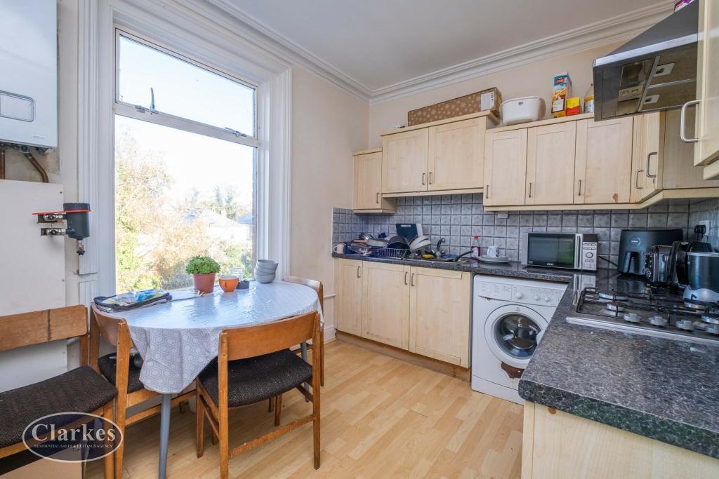 Main image of property: Spacious 3 Bedroom First Floor  Flat