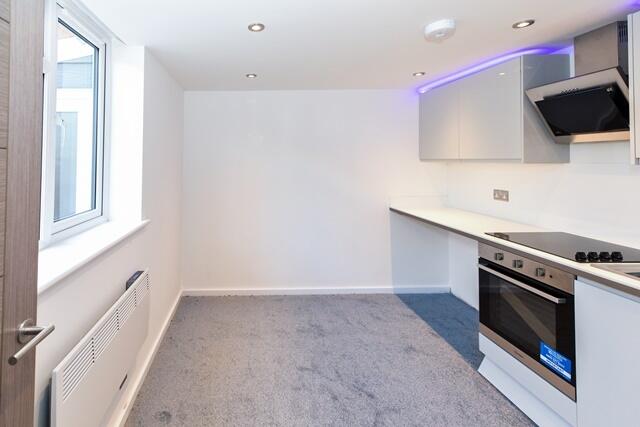 Additional property image - Modern Flat, Winton