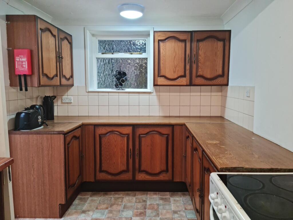 Main image of property: Large 4 Bed Student House