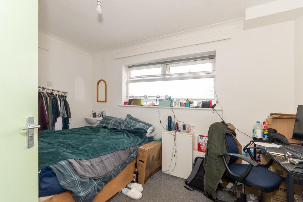 Additional image 7 of Large 6 Bed Student house Winton