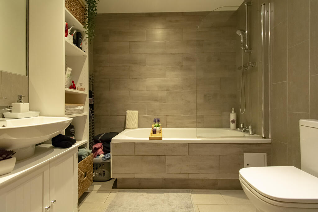 Additional image 6 of 1 Bedroom Flat in The Cotton Exchange Boscombe