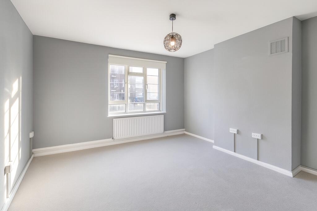 Main image of property: Tavistock Court, Tavistock Road, Croydon, CR0 2AL