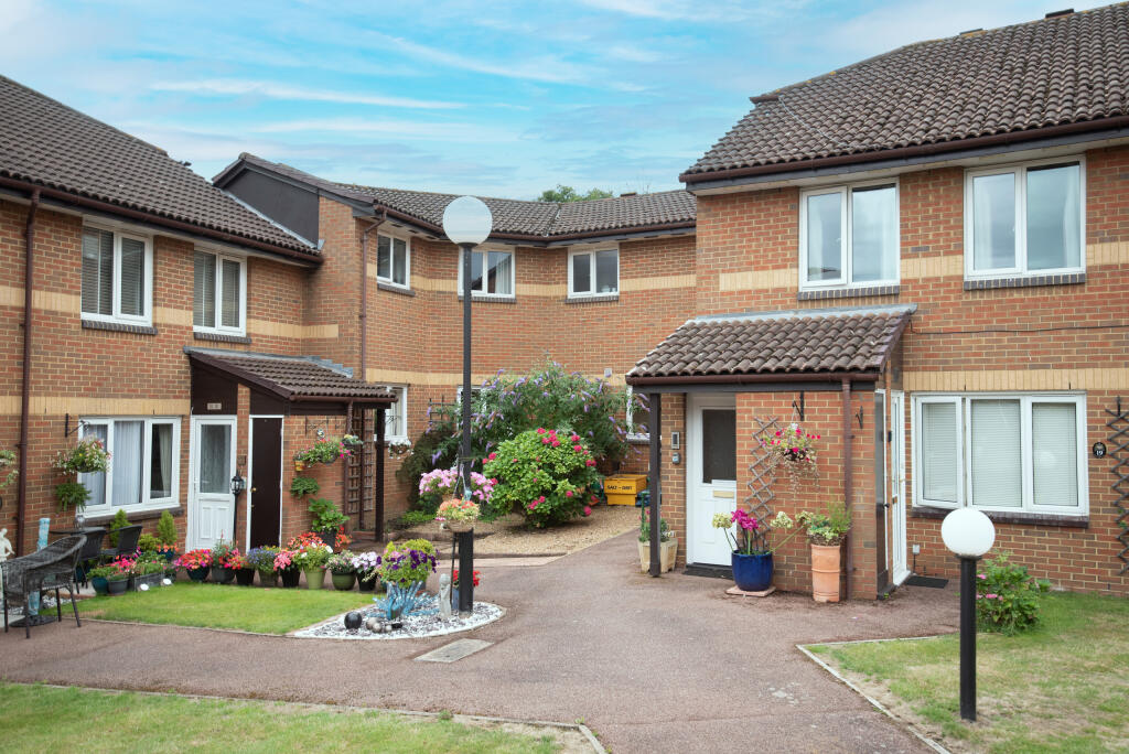 1 bedroom for sale in Beck Court, Beck Lane, Beckenham, Kent