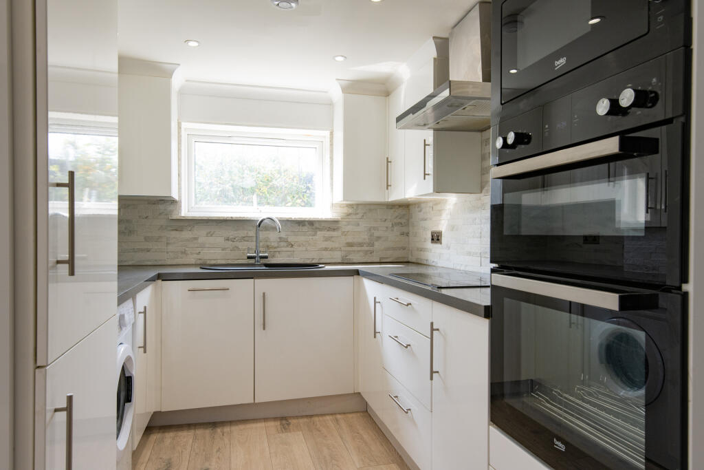 Additional property image - Broomfield Road, Beckenham, Kent