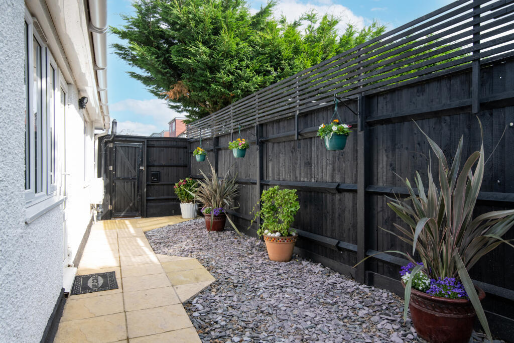 Additional property image - Broomfield Road, Beckenham, Kent