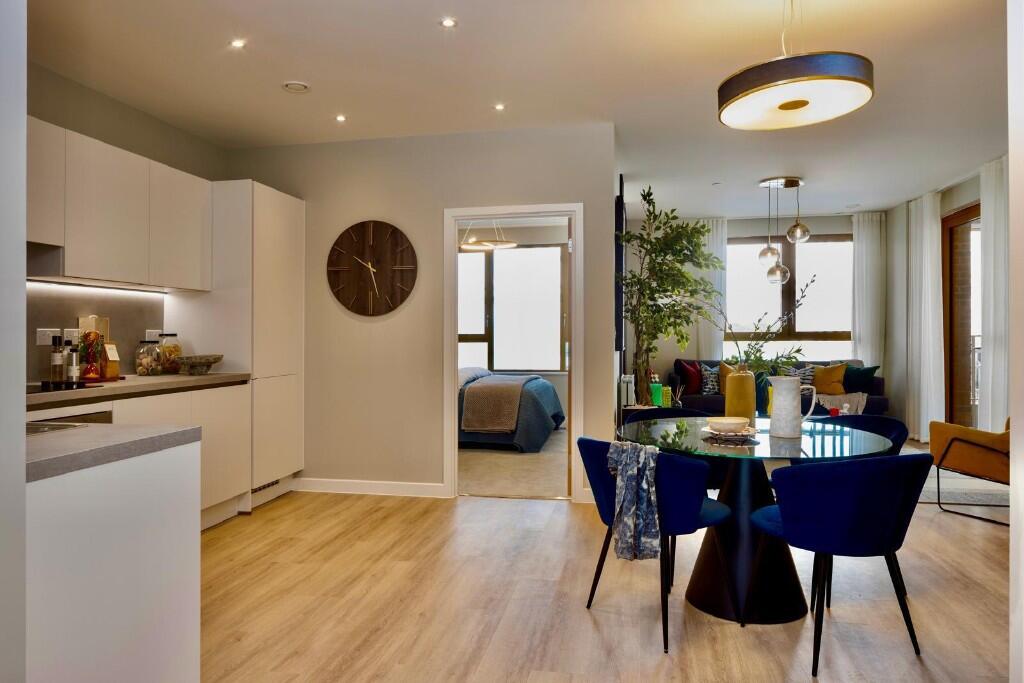 Main image of property: Bermondsey Heights, London, SE15