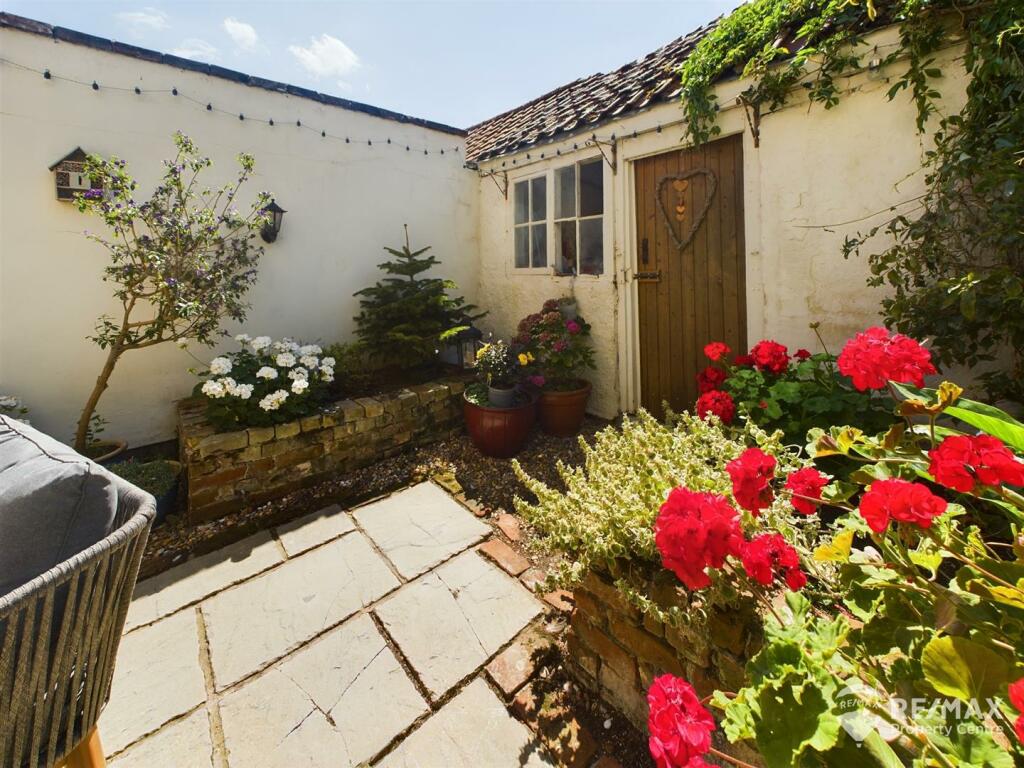 Additional property image - West Street, Harwich