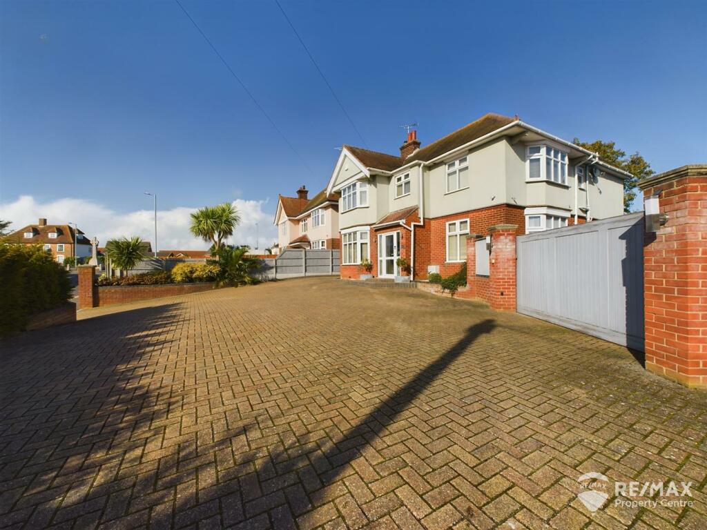 Additional property image - Fronks Road, Harwich