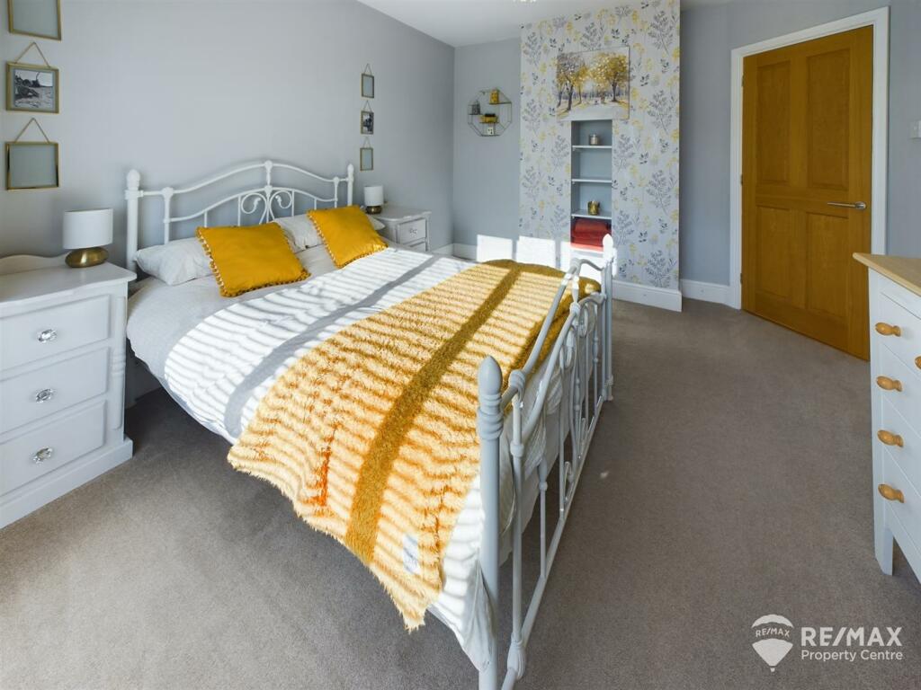 Additional property image - Fronks Road, Harwich