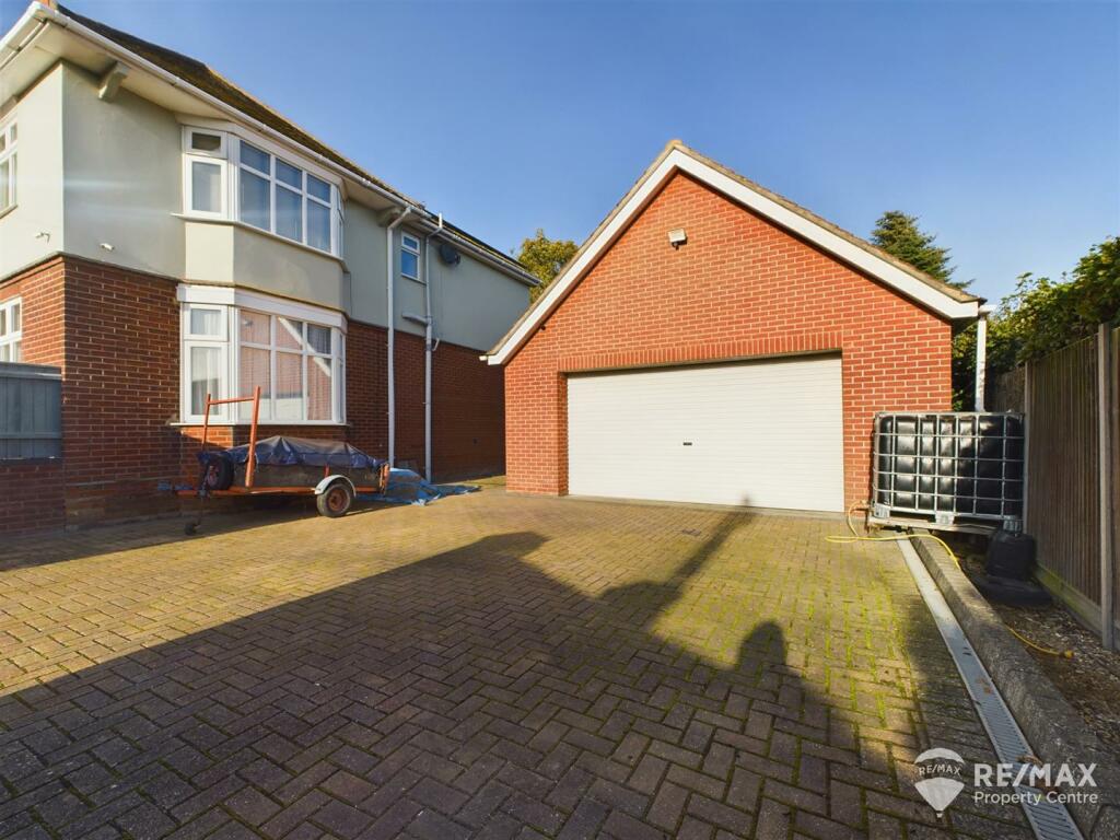 Additional property image - Fronks Road, Harwich