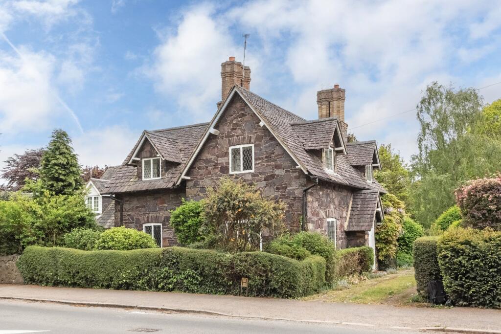 Main image of property: Forest Road, Woodhouse, LE12
