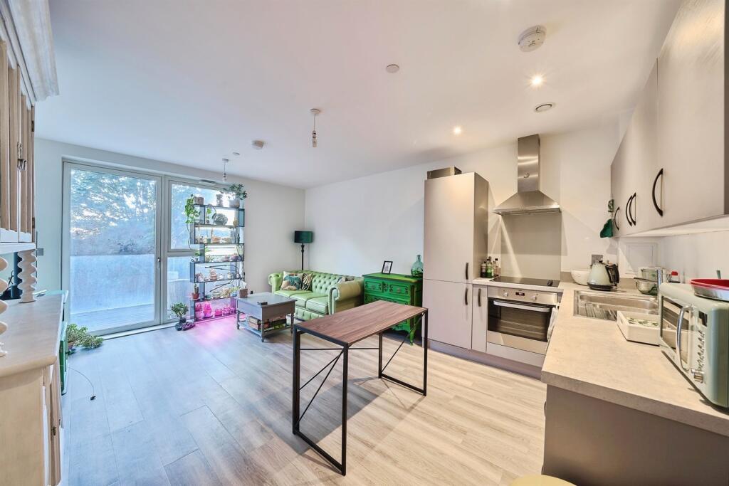 Main image of property: Catimor House, UB3