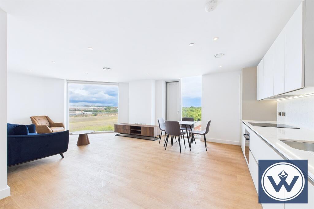 Main image of property: Park View, Dantzic Street, M4