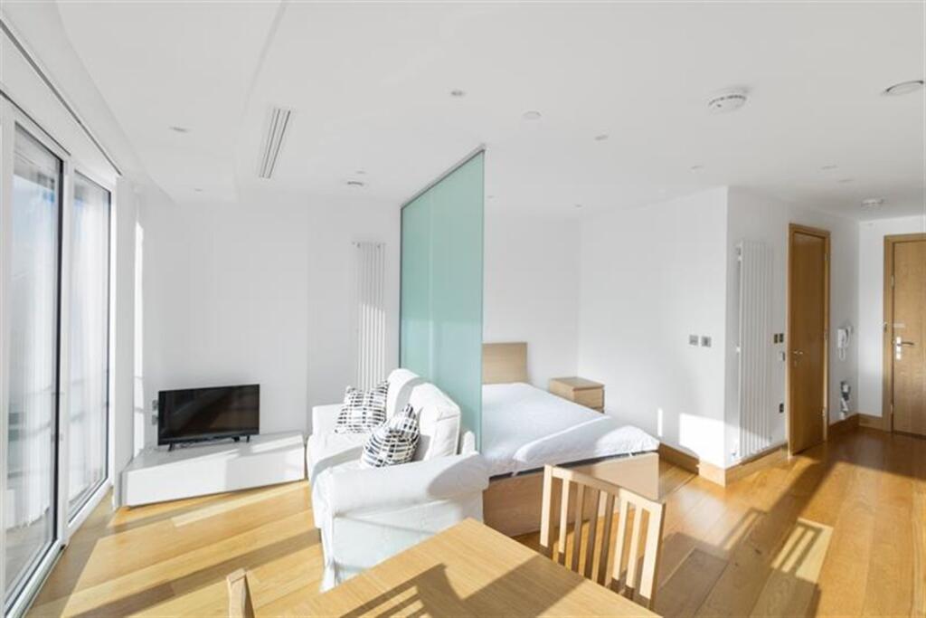 Main image of property: Arena Tower, E14