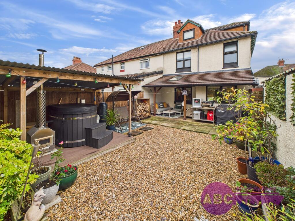 Main image of property: Bedford Avenue, Whitby, Ellesmere Port, CH65 6PJ