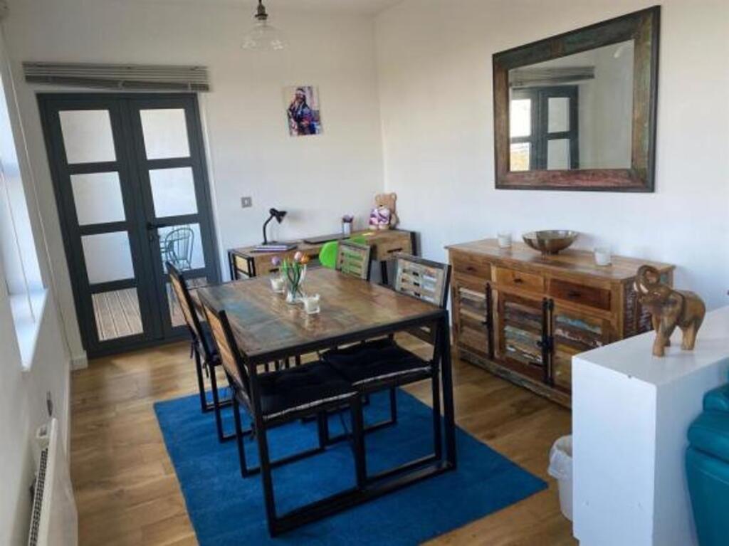 Additional property image - Aldbourne Road, Bishopsgate House, CV1