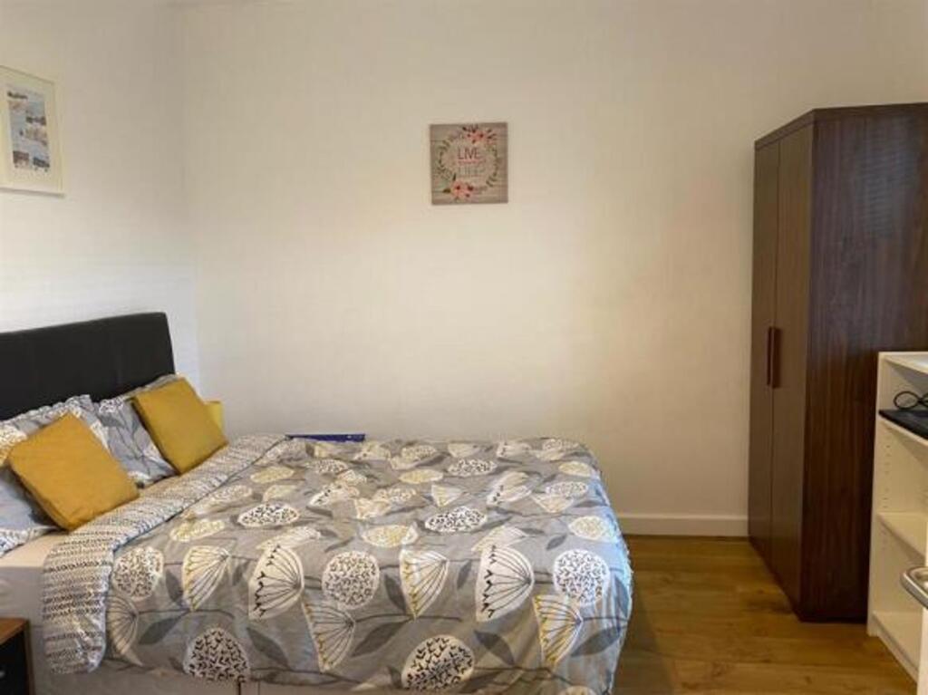 Additional property image - Aldbourne Road, Bishopsgate House, CV1