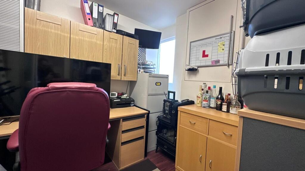 Additional property image - Finham Grove, Coventry, CV3