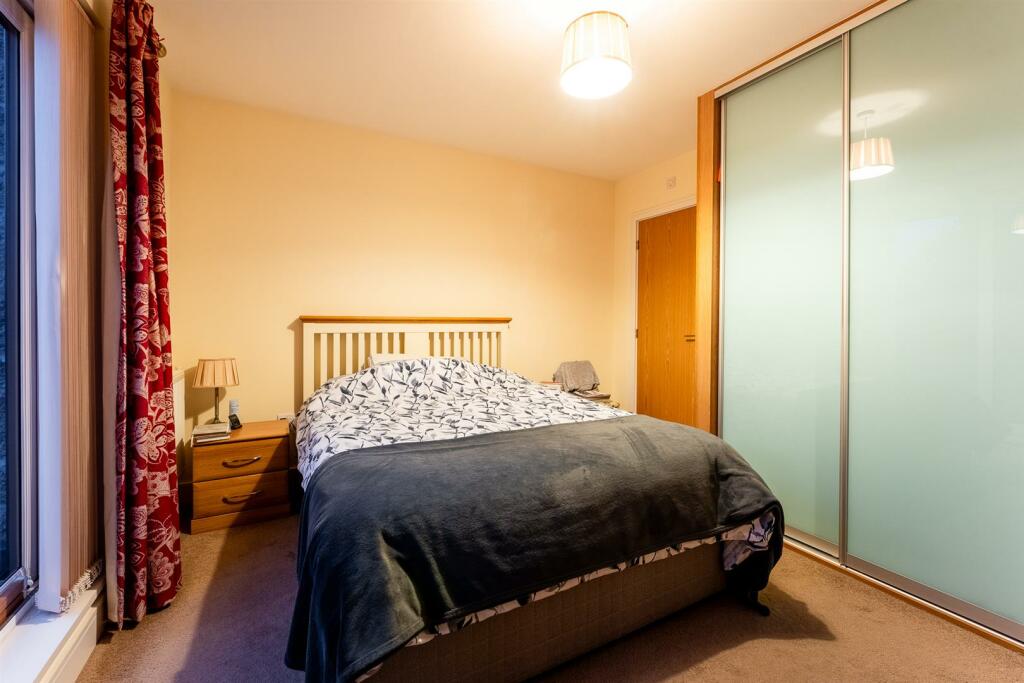 Additional property image - Farnborough Road, Locking Parklands - A MUST VIEW