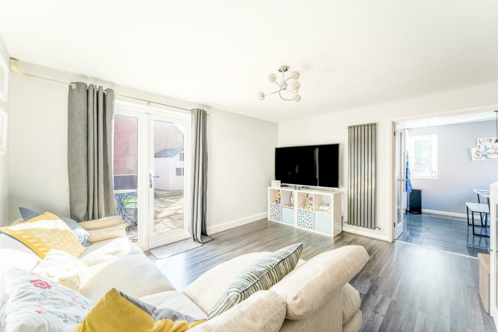 Additional property image - Blaisdon, Locking Castle - LARGER THAN AVERAGE HOME