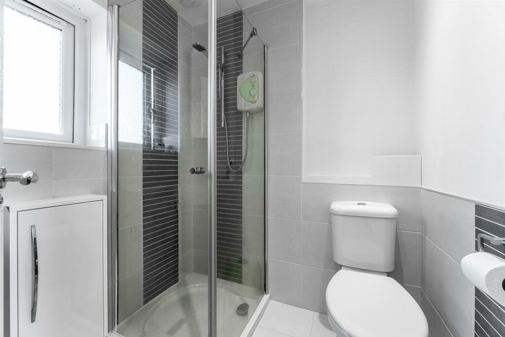 Additional property image - Blaisdon, Locking Castle - LARGER THAN AVERAGE HOME