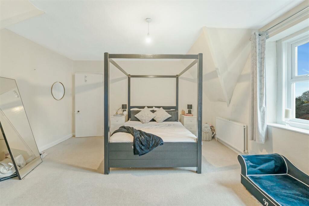 Additional property image - Princes Road, Clevedon - PERFECT PERIOD APARTMENT