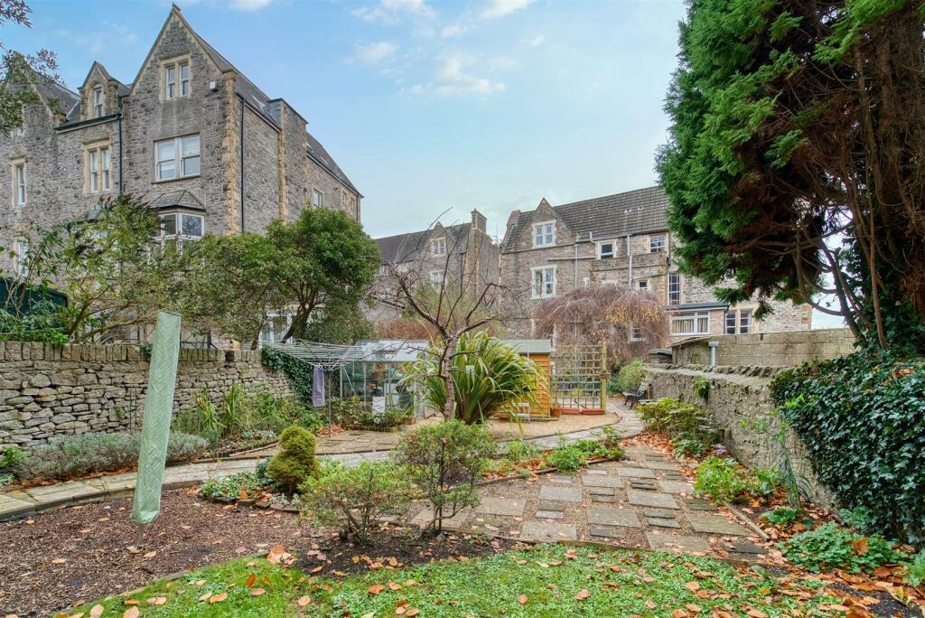 Additional property image - Princes Road, Clevedon - PERFECT PERIOD APARTMENT