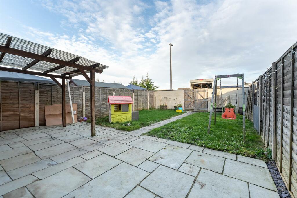 Additional property image - Tamar Road, Worle - NO ONWARD CHAIN