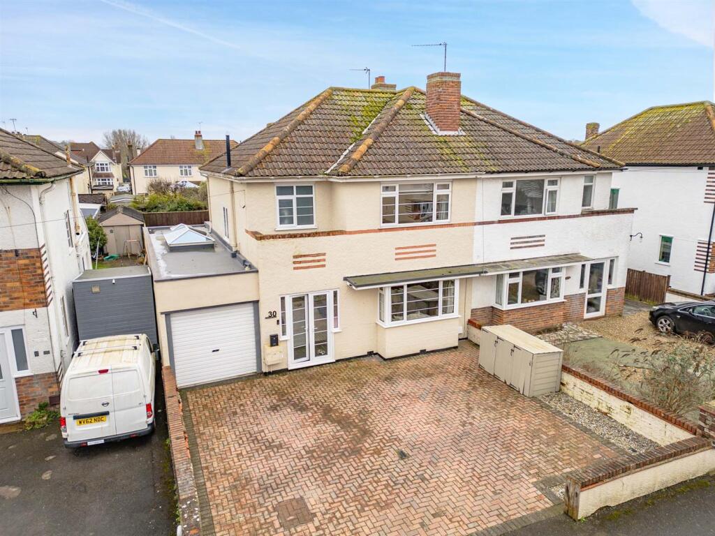 Additional property image - Addiscombe Road, Weston-Super-Mare - A MUST VIEW!
