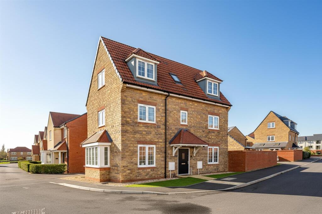 Main image of property: Skylark Grove, Yatton - COUNTRYSIDE VIEWS