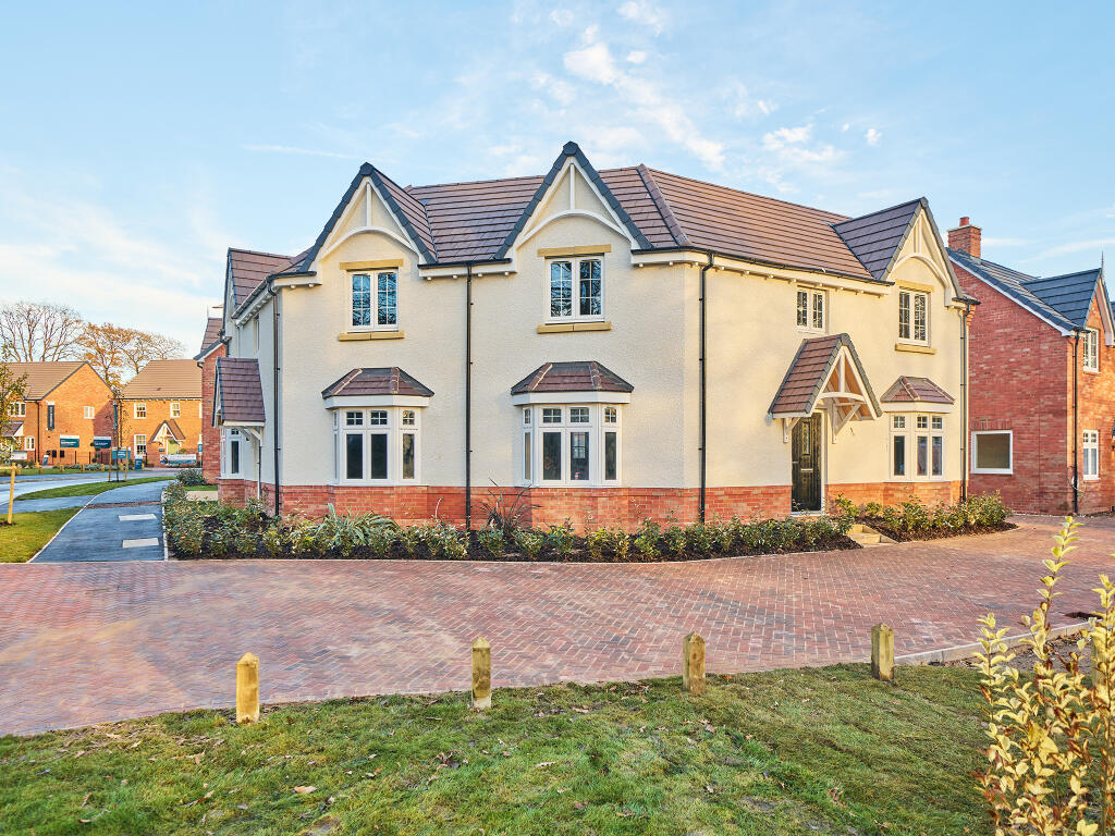 Additional property image - Kenilworth Gate, Leamington Road, Kenilworth, 
CV8 2AA
