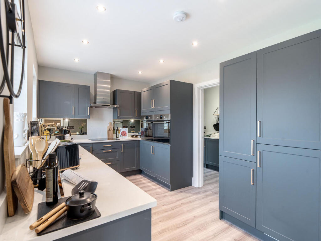 Additional property image - Kenilworth Gate, Leamington Road, Kenilworth, 
CV8 2AA